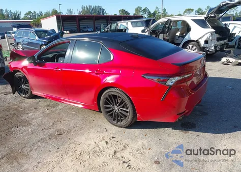 2022 Toyota Camry Xse z USA, uszkodzony, nr VIN 4T1K61AK0NU012951